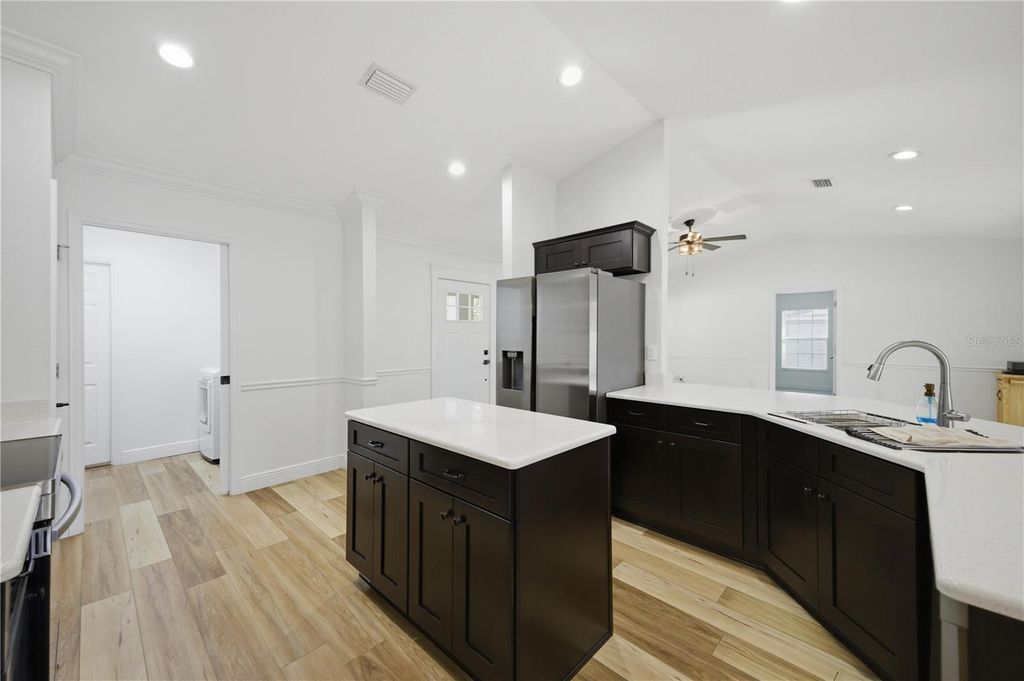 Image 7 of property listing at 6870 SW 109TH LANE, Ocala, FL 34476