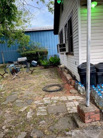 9216 Kingsville Street, Houston, TX 77063