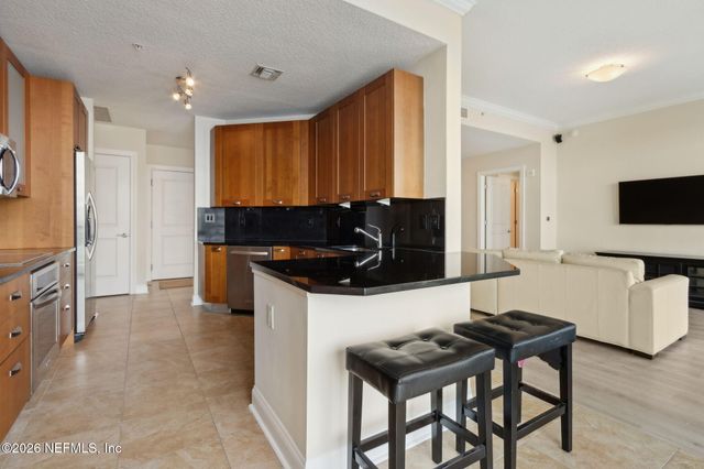 1431 RIVERPLACE Boulevard 1107, Jacksonville, FL 32207