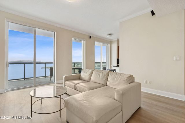 1431 RIVERPLACE Boulevard 1107, Jacksonville, FL 32207