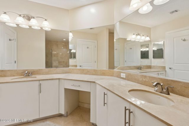 1431 RIVERPLACE Boulevard 1107, Jacksonville, FL 32207