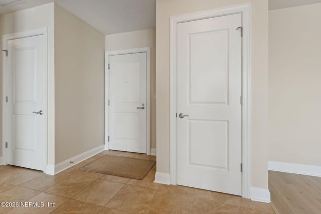 1431 RIVERPLACE Boulevard 1107, Jacksonville, FL 32207