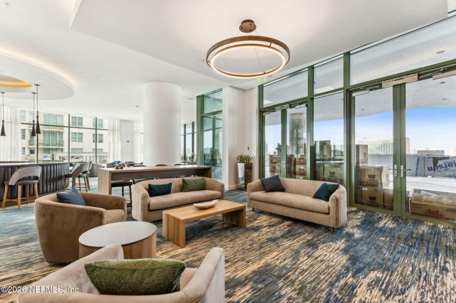 1431 RIVERPLACE Boulevard 1107, Jacksonville, FL 32207