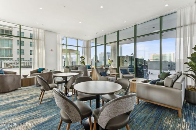 1431 RIVERPLACE Boulevard 1107, Jacksonville, FL 32207