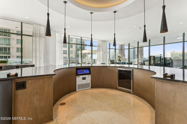 1431 RIVERPLACE Boulevard 1107, Jacksonville, FL 32207