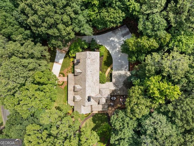 100 Huntcliff Point, Sandy Springs, GA 30350