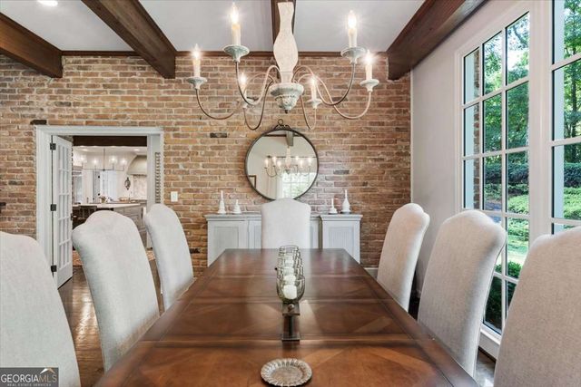 100 Huntcliff Point, Sandy Springs, GA 30350