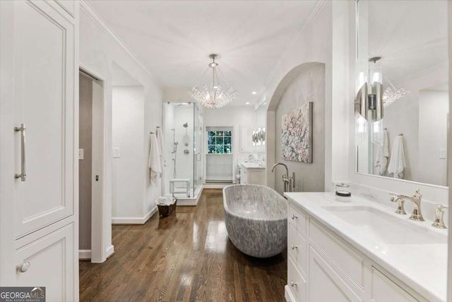 100 Huntcliff Point, Sandy Springs, GA 30350