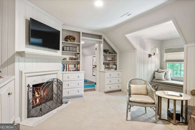 100 Huntcliff Point, Sandy Springs, GA 30350