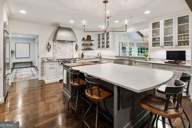 100 Huntcliff Point, Sandy Springs, GA 30350