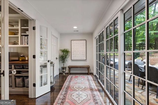 100 Huntcliff Point, Sandy Springs, GA 30350