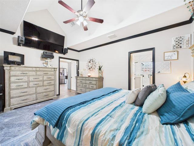 203 Las Brisas Street, Kemah, TX 77565