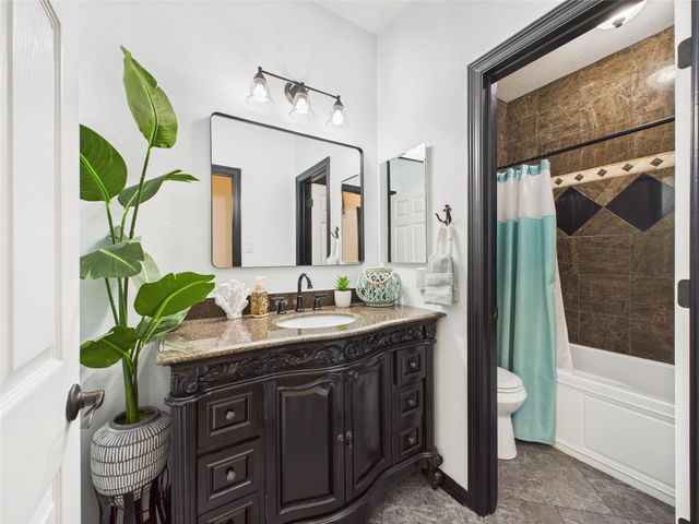 203 Las Brisas Street, Kemah, TX 77565