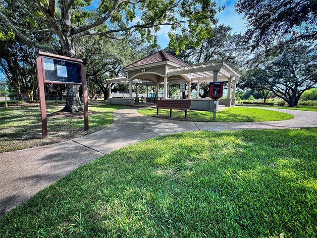 203 Las Brisas Street, Kemah, TX 77565