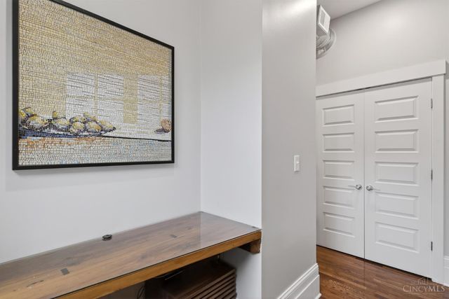1008 Elm Street, Cincinnati, OH 45202