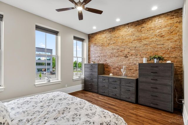 1008 Elm Street, Cincinnati, OH 45202