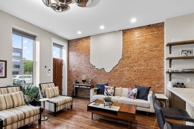 1008 Elm Street, Cincinnati, OH 45202