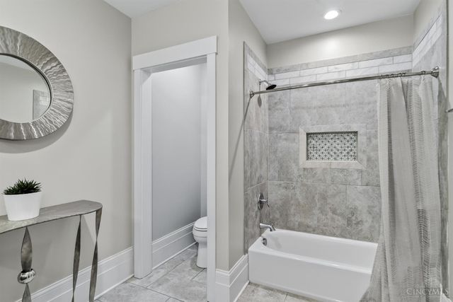 1008 Elm Street, Cincinnati, OH 45202