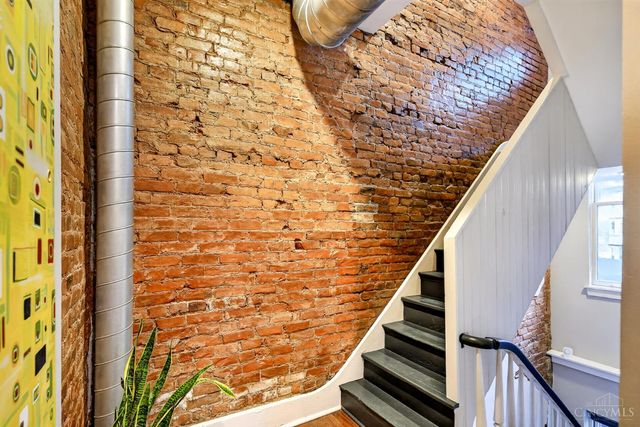 1008 Elm Street, Cincinnati, OH 45202