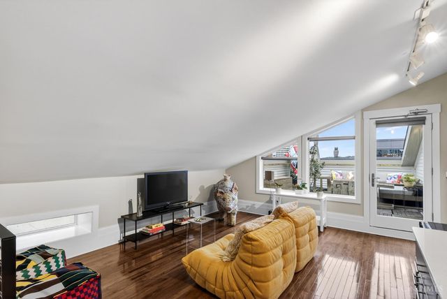 1008 Elm Street, Cincinnati, OH 45202