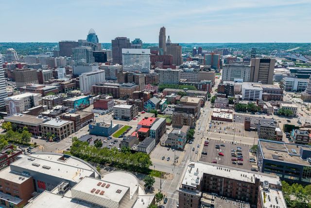 1008 Elm Street, Cincinnati, OH 45202