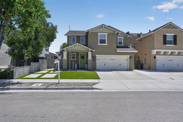 251 Promise Way, Hollister, CA 95023