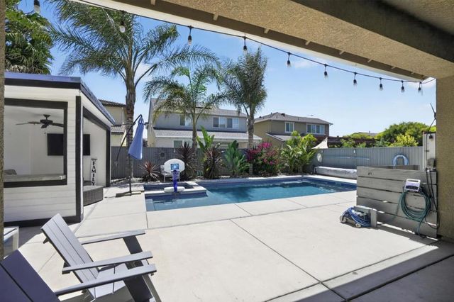251 Promise Way, Hollister, CA 95023
