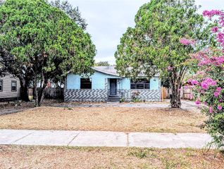 4115 FAIRFIELD AVENUE S, St Petersburg, FL 33711