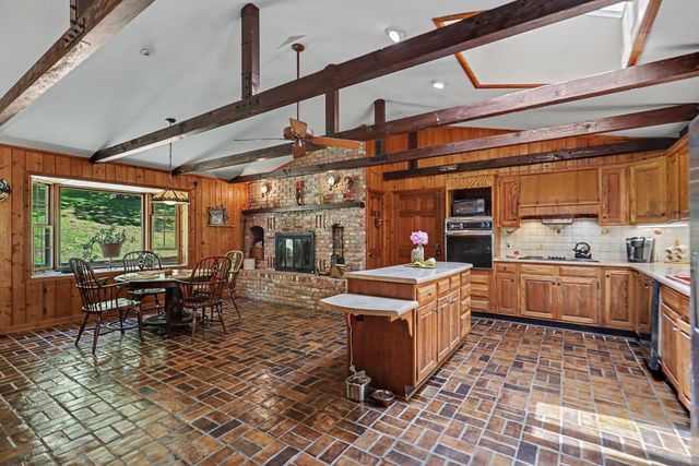 1127 Burch Branch Road, Hiawassee, GA 30546