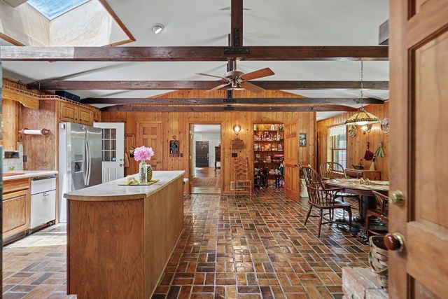 1127 Burch Branch Road, Hiawassee, GA 30546