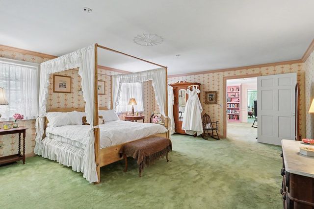 1127 Burch Branch Road, Hiawassee, GA 30546