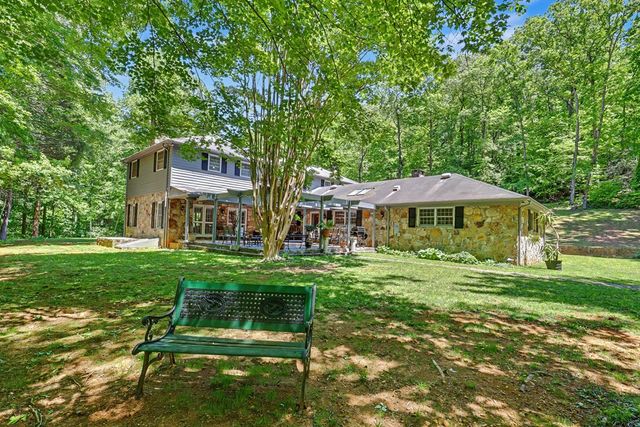 1127 Burch Branch Road, Hiawassee, GA 30546