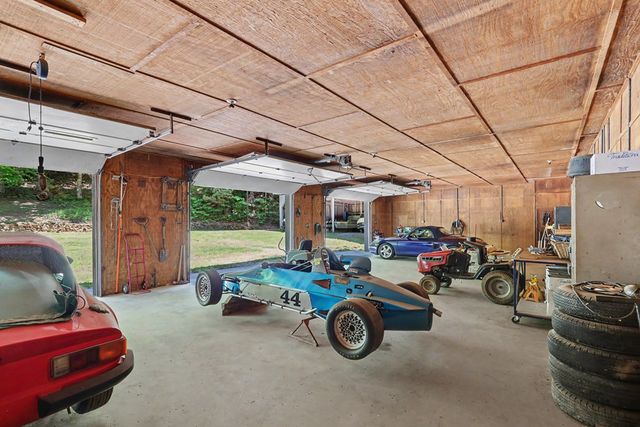 1127 Burch Branch Road, Hiawassee, GA 30546