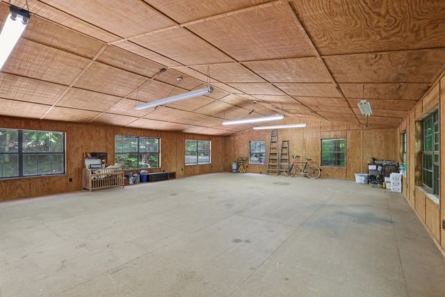 1127 Burch Branch Road, Hiawassee, GA 30546