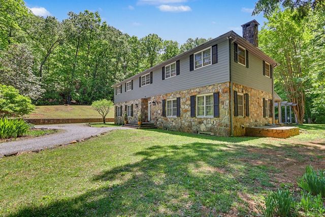 1127 Burch Branch Road, Hiawassee, GA 30546