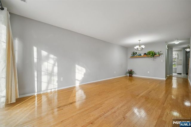 2384 Quill Court, Mahwah, NJ 07430