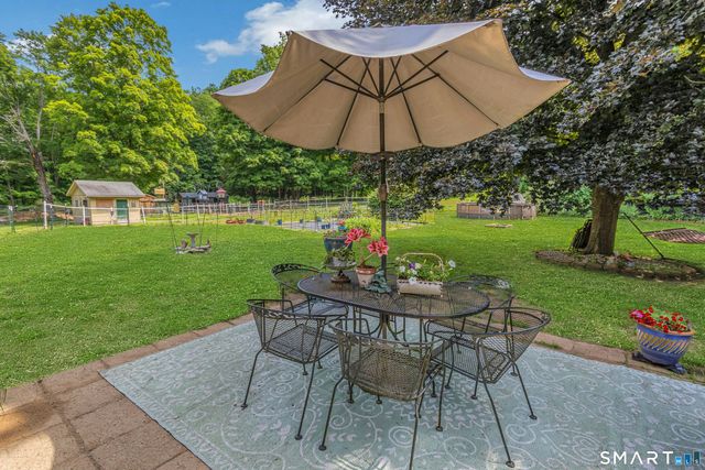 92 Minortown Road, Woodbury, CT 06798