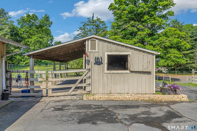 92 Minortown Road, Woodbury, CT 06798