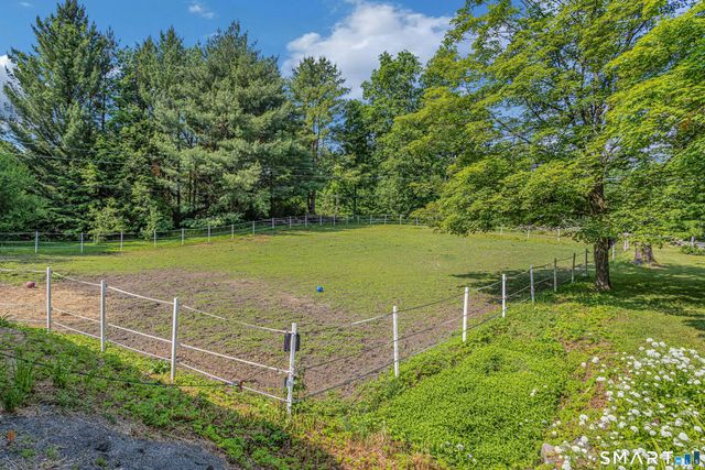 92 Minortown Road, Woodbury, CT 06798