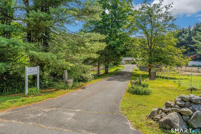 92 Minortown Road, Woodbury, CT 06798