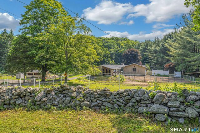 92 Minortown Road, Woodbury, CT 06798