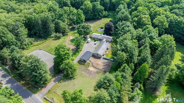 92 Minortown Road, Woodbury, CT 06798