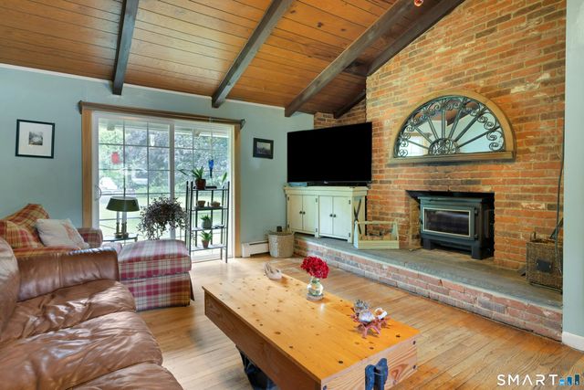 92 Minortown Road, Woodbury, CT 06798