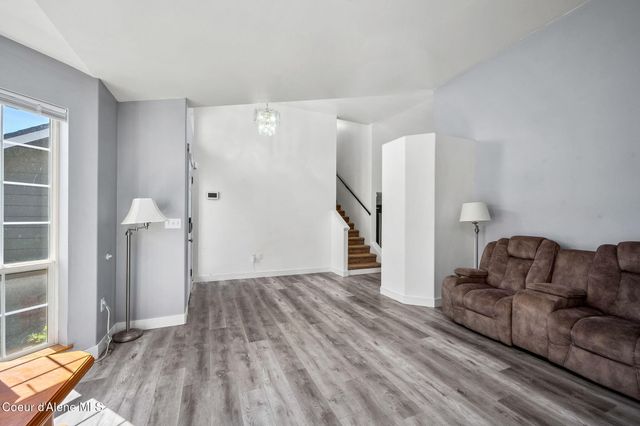 2441 N Henry ST, Post Falls, ID 83854