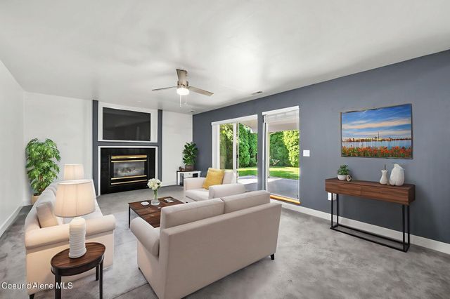 2441 N Henry ST, Post Falls, ID 83854