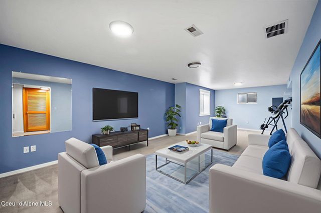 2441 N Henry ST, Post Falls, ID 83854