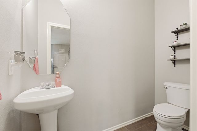 5208 Shoregate Drive, Garland, TX 75043