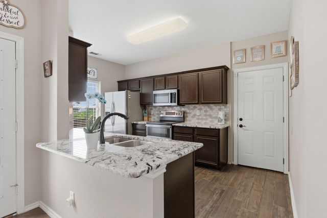 5208 Shoregate Drive, Garland, TX 75043