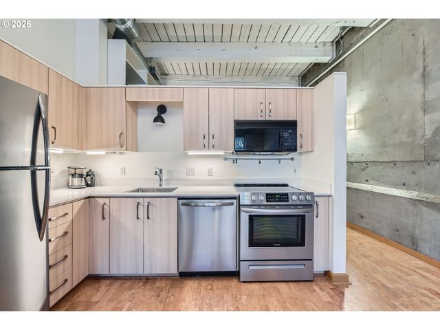 416 Nw 13TH Ave 101, Portland, OR 97209