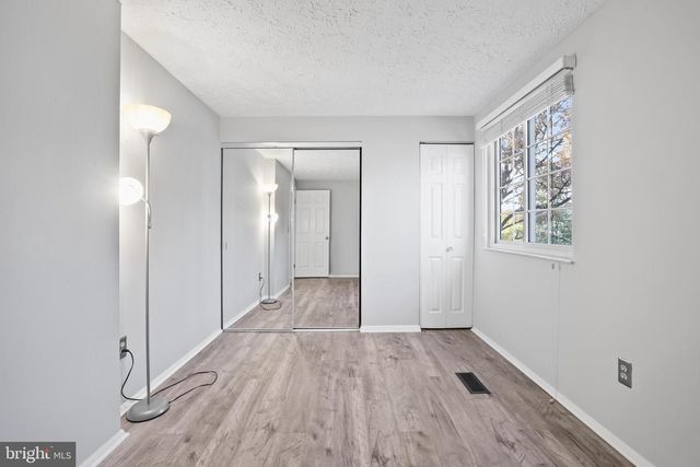 2858 NEW PROVIDENCE CT, Falls Church, VA 22042